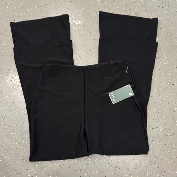 Lysse Pants - Lyses pants size L NWT